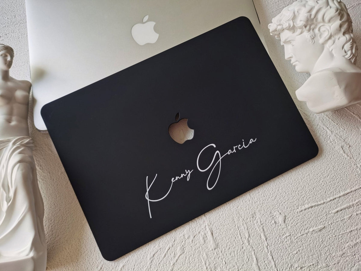 Personalized BLACK Macbook Hard Case MinimalGadget